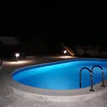 Apartment House Pod Suncem
