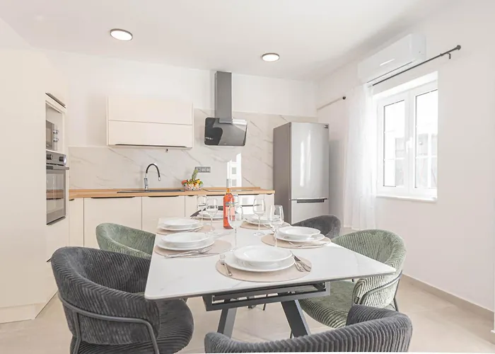 House Pod Suncem Lejlighed